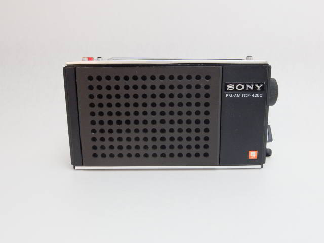 SONY FM AMラジオ ICF-P36 動作品 - ラジオ・コンポ